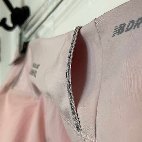 New Balance Women’s Shorts 2 in 1 Impact - Picture 12 of 16